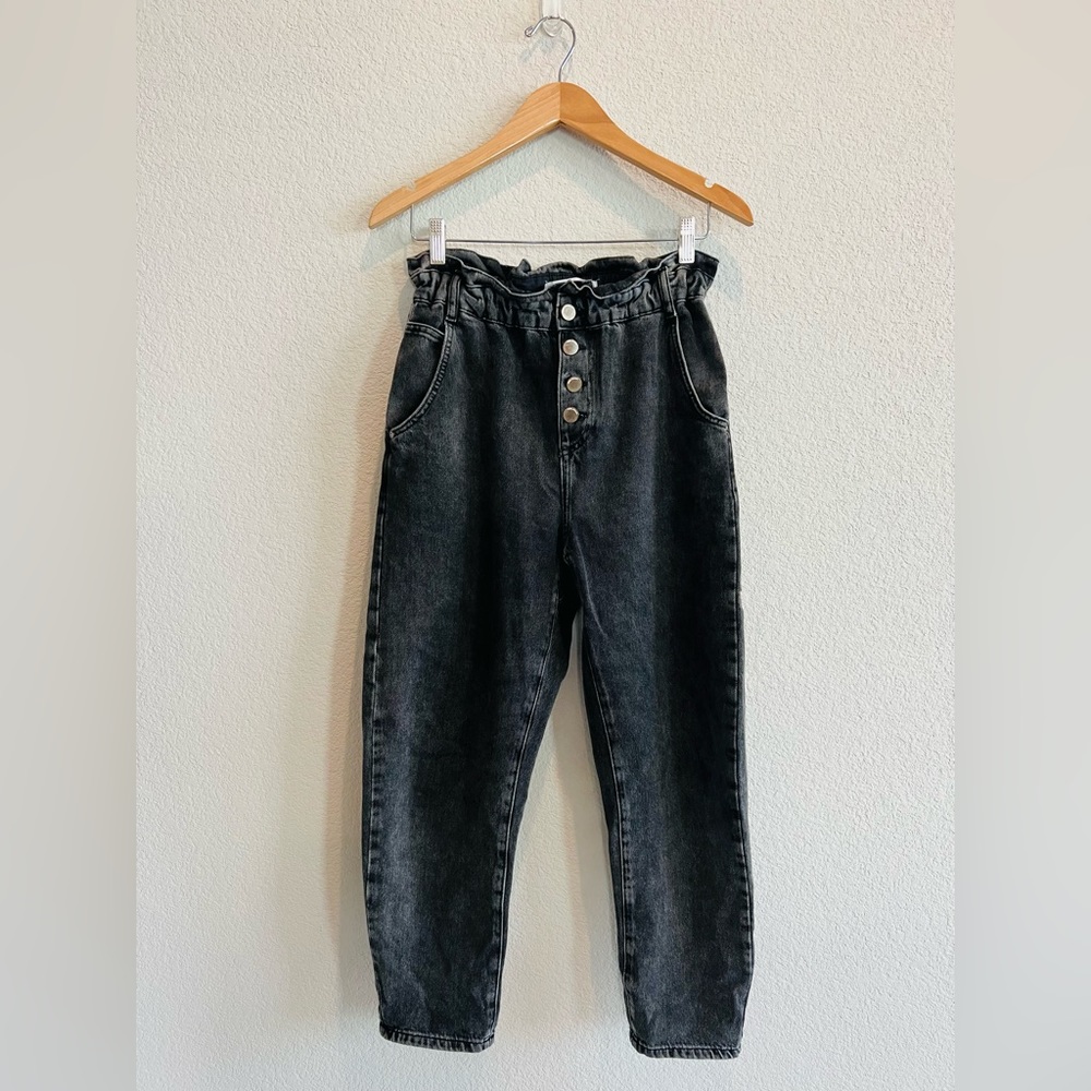 High waisted Paper Bag Jeans Size 4